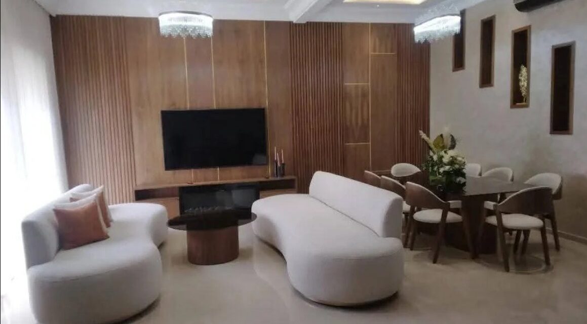 Menuiserie à Marrakech – L’excellence du sur-mesure avec Menuiserie Marrakech